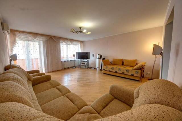 Апартаменты DESERT ROSE Киев-19