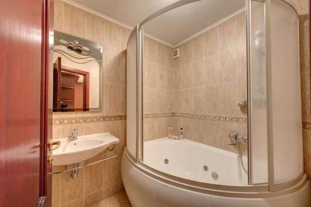 Апартаменты DESERT ROSE Киев-25